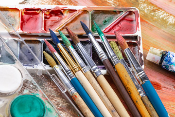 Fototapeta premium Paint brushes and paints for drawing.