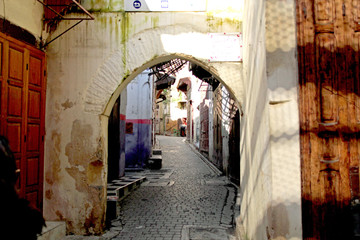 Narrow lanes and alleyways in Moroccan cities