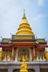 Fototapeta premium Hariphunchai stupa at Lamphun, Thailand (Public place)