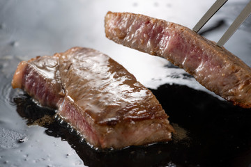 鉄板焼きステーキ カット