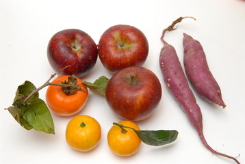 りんご　みかん　サツマイモ　柿