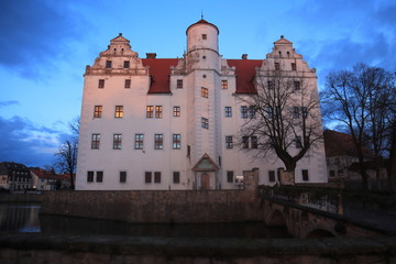 Fototapeta na wymiar Blick zum Schönfelder Schloss