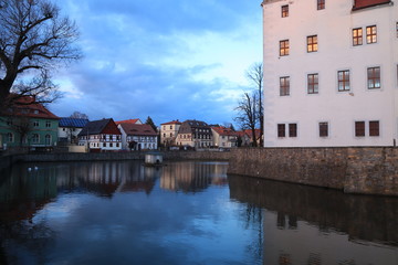 Fototapeta na wymiar Blick zum Schönfelder Schloss