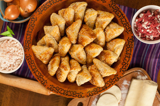 Uraz Bilder – Durchsuchen 301 Archivfotos, Vektorgrafiken und Videos ...