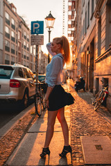 Naklejka premium portrait of a young woman in berlin 