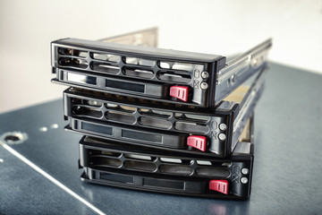 Obraz premium Empty hard disk rack from server
