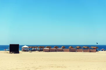 Photo sur Plexiglas Plage de Palombaggia, Corse Chair and umbrella on a beautiful tropical beach
