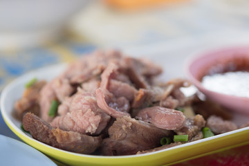 Steamed entrails beef eating with spicy dip