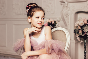 Obraz na płótnie Canvas Little girl ballet dancer ballerina
