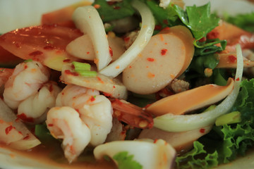 Spicy and delicious spicy salad.