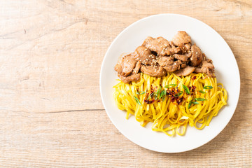 asian stir-fried noodle with pork