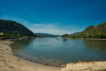 Blick auf den Rhein von Andernach Rheinland Pfalz Deutschland 