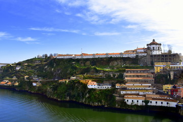 Fototapeta na wymiar Mosteiro da Serra do Pilar