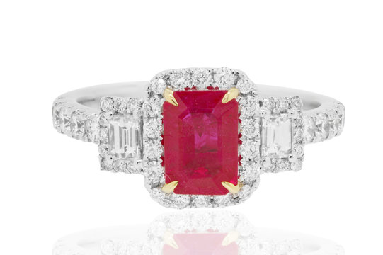  jewelry diamonds with and gemstone emerald ruby and Sapphire ring earrings