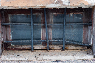Bent lattice on an old  window