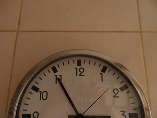 Relógio Semi-Circunferente