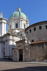 Fototapeta na wymiar Brescia; il Duomo Vecchio, detto 