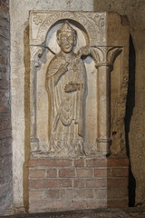 Sant'Apollonio; altorilievo nel Duomo Vecchio di Brescia