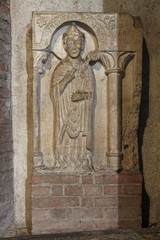 Sant'Apollonio; altorilievo nel Duomo Vecchio di Brescia