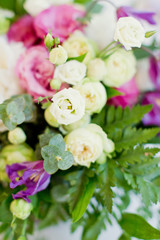 flower composition with white and pink flowers