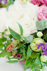 flower composition with white and pink flowers