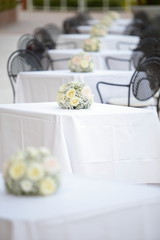 tavoli addobbati per matrimonio