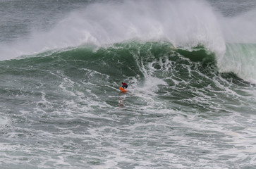 Big waves in the Cantabrian Sea!