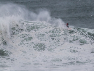 Big waves in the Cantabrian Sea!