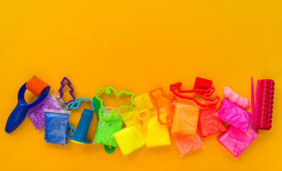 Naklejka premium Material and tools for modeling clay. Creative lesson for a child.