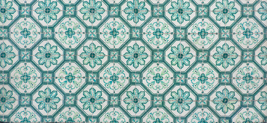 Ornate brightly colored portugese tile texture in green and white - 255274376