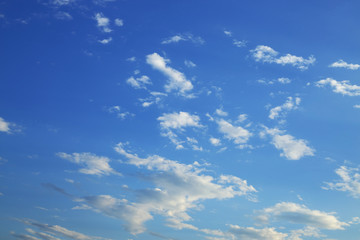 fluffy white cloud moving above clear blue sky in the morning day