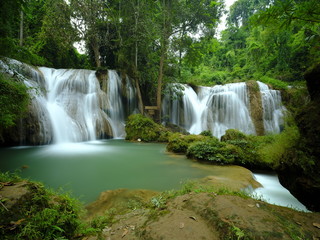 Smooth waterfall