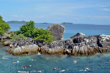 Fototapeta na wymiar Море, снорклинг,островок, Сиамский залив, Ко Чанг, Тайланд