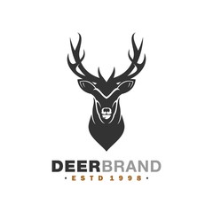 vintage deer logo illustration - obrazy, fototapety, plakaty