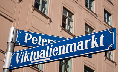 Street sign indicating the large outdoor market, Viktualienmarkt, in Munich, Germany