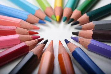 Fototapeta premium colored pencils on a white background