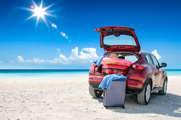 Fototapeta na wymiar Summer car on beach and sea landscape 
