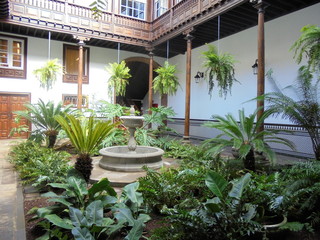 Giardino in una casa tradizionale