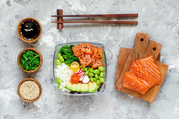 Hawaiian salmon poke salad