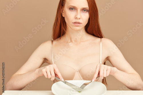 anhorexia nervosa model nude Anhorexia nervosa model nude
