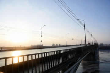 Obraz premium Kanavinsky bridge in Nizhny Novorod, Russia, at sunset