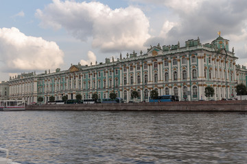 Fototapeta na wymiar View of the Hermitage from the pleasure craft. Hermitage - the Russian imperial residence in St. Petersburg, used as a museum and art gallery.