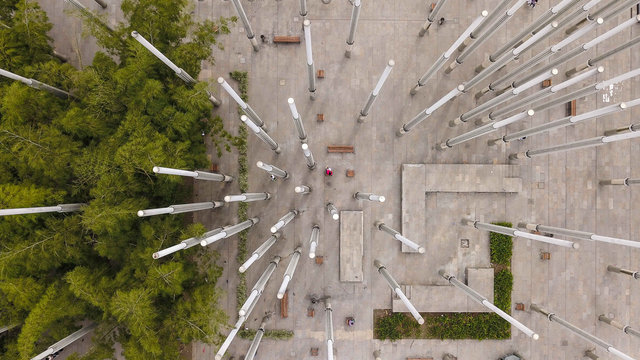 Vista a&eacute;rea Plaza Cisneros Medellin