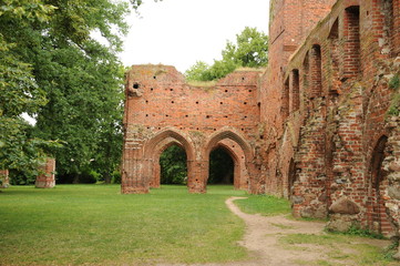 Fototapeta premium Klosterruine Eldena bei Greifswald
