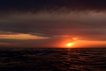 Fototapeta na wymiar sunset off the coast of florida