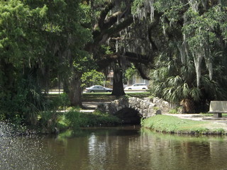 Fototapeta na wymiar stone bridge in a park