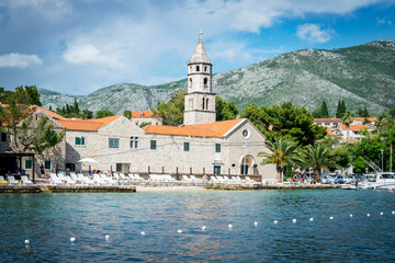 Fototapeta na wymiar Le port de Cavtat en Croatie (Dalmatie)