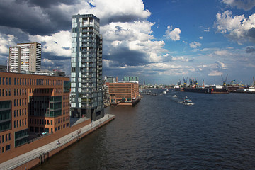 Hamburg Hafen am Tag