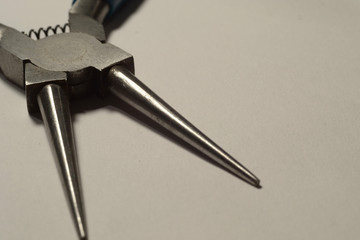 Pair of round nosed pliers for craft and jewellery