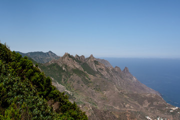 Fototapeta na wymiar Far view over the Anaga coast